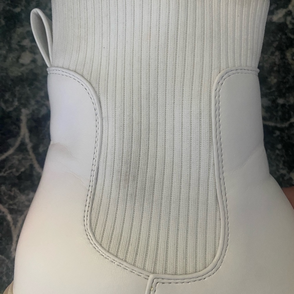 Women’s chunky white faux leather boots size 7.5 outdoors cabincore gorpcore - Picture 8 of 10